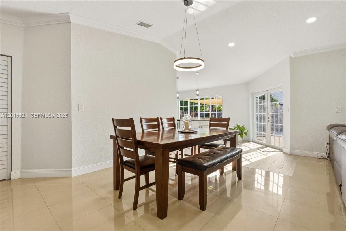 LIMEWOOD GROVE - Residential
