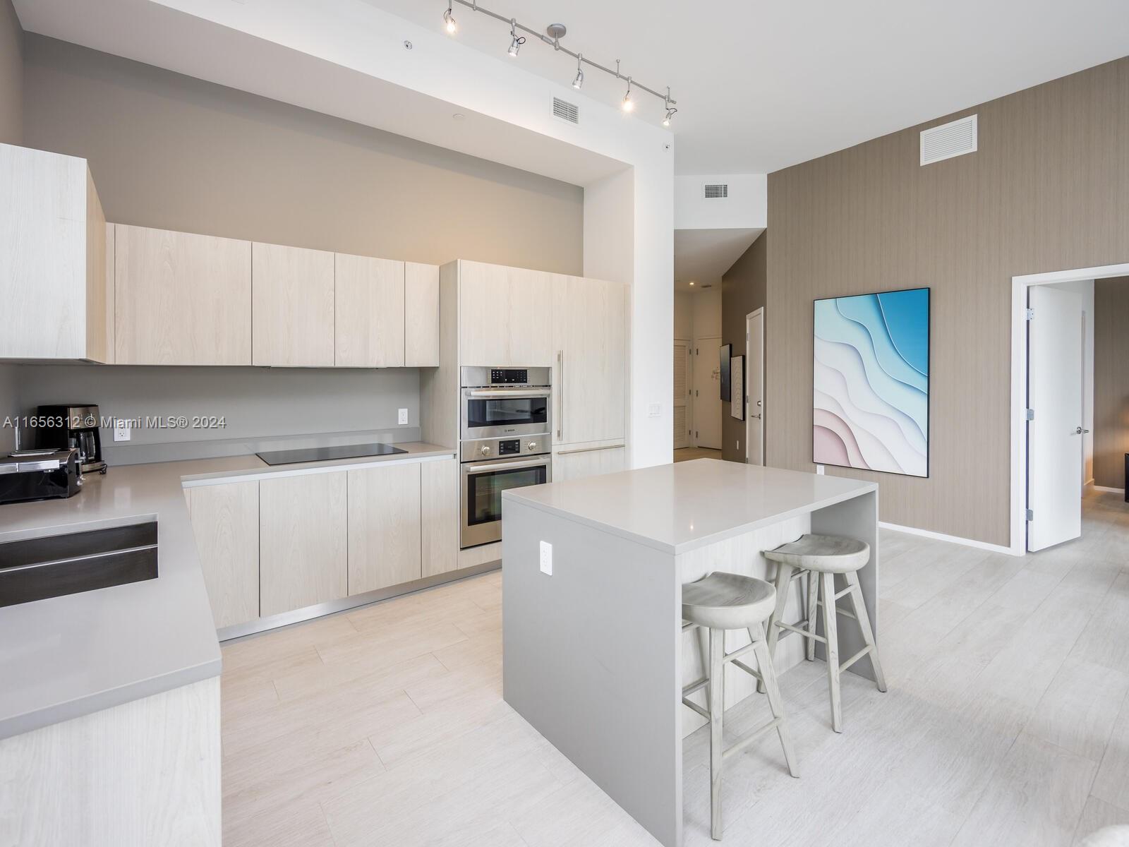 4010 SOUTH OCEAN CONDO - Residential