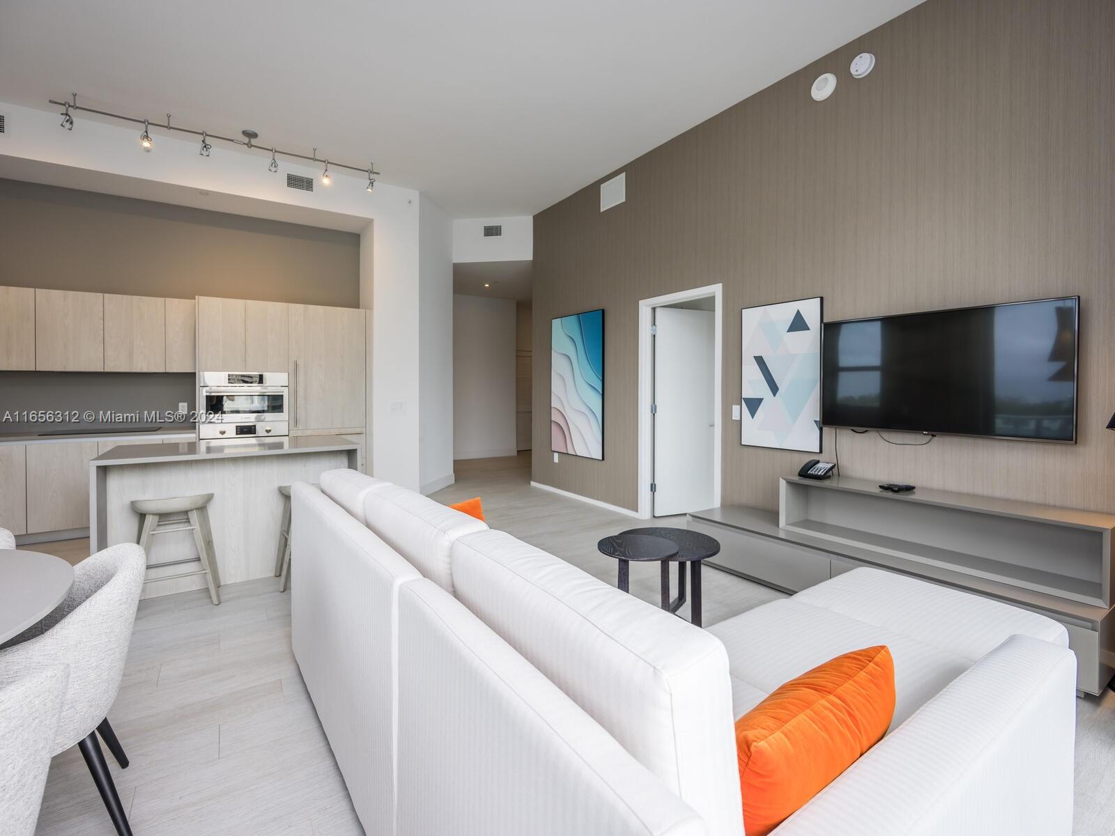 4010 SOUTH OCEAN CONDO - Residential
