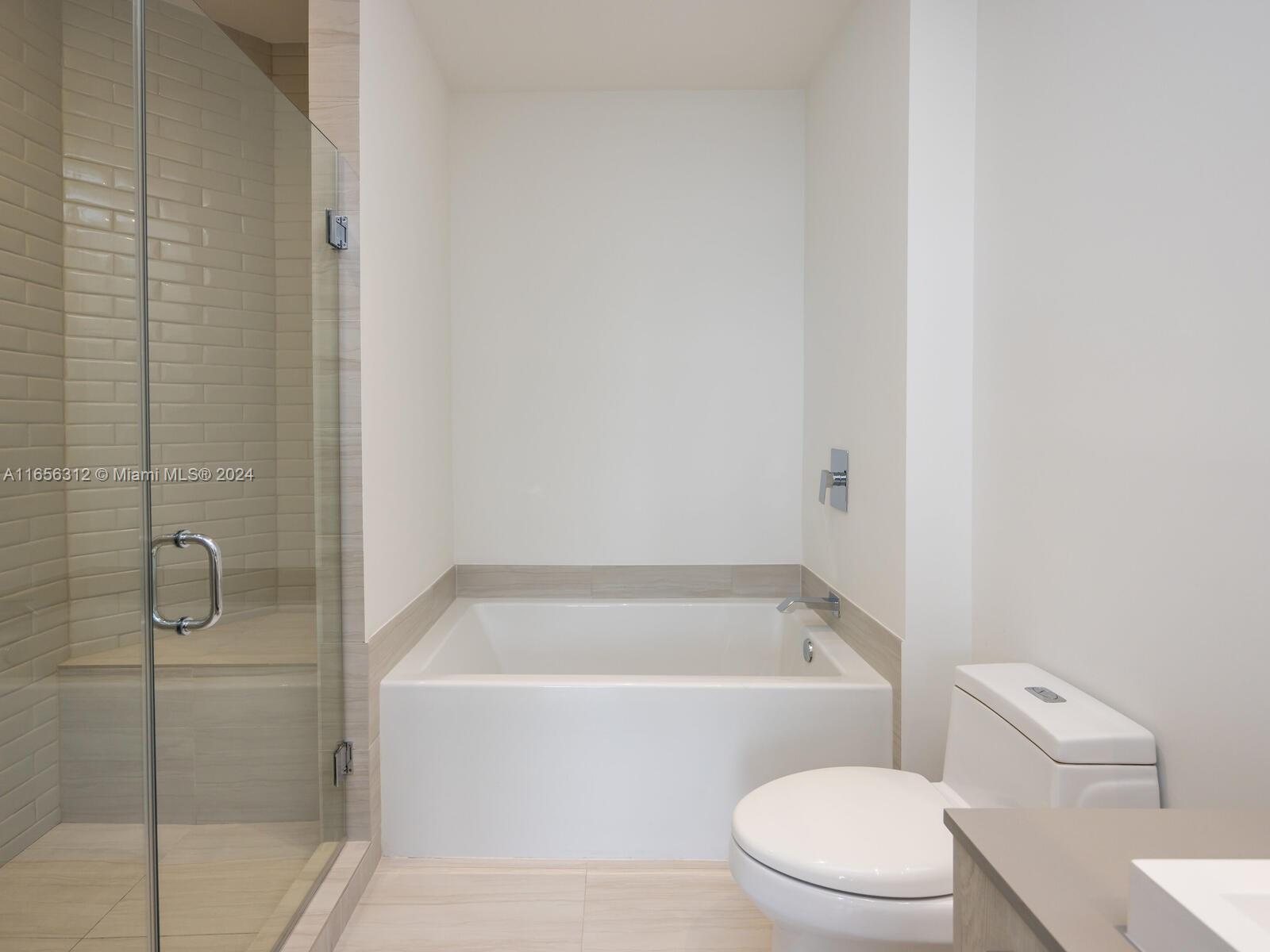 4010 SOUTH OCEAN CONDO - Residential