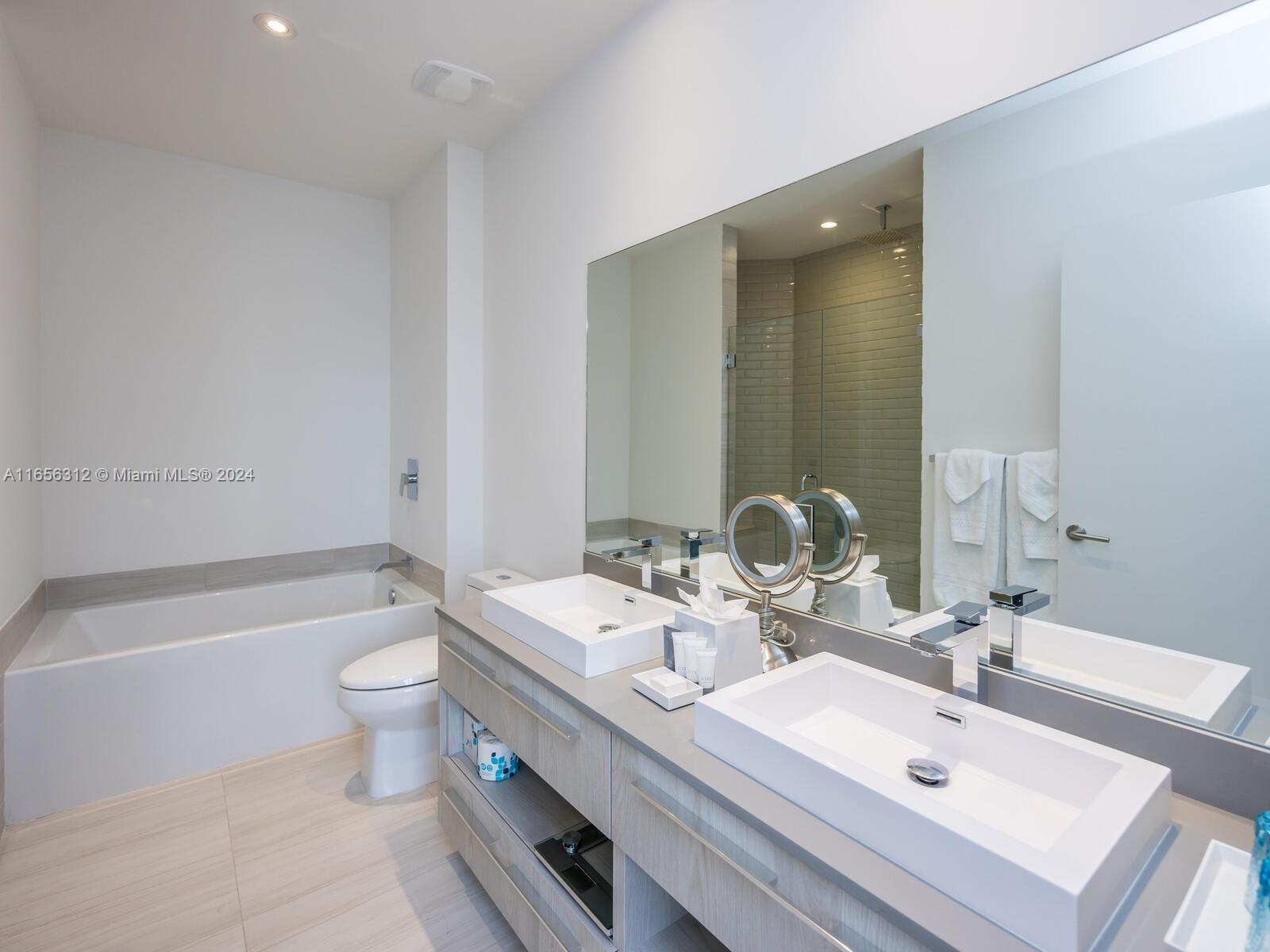 4010 SOUTH OCEAN CONDO - Residential