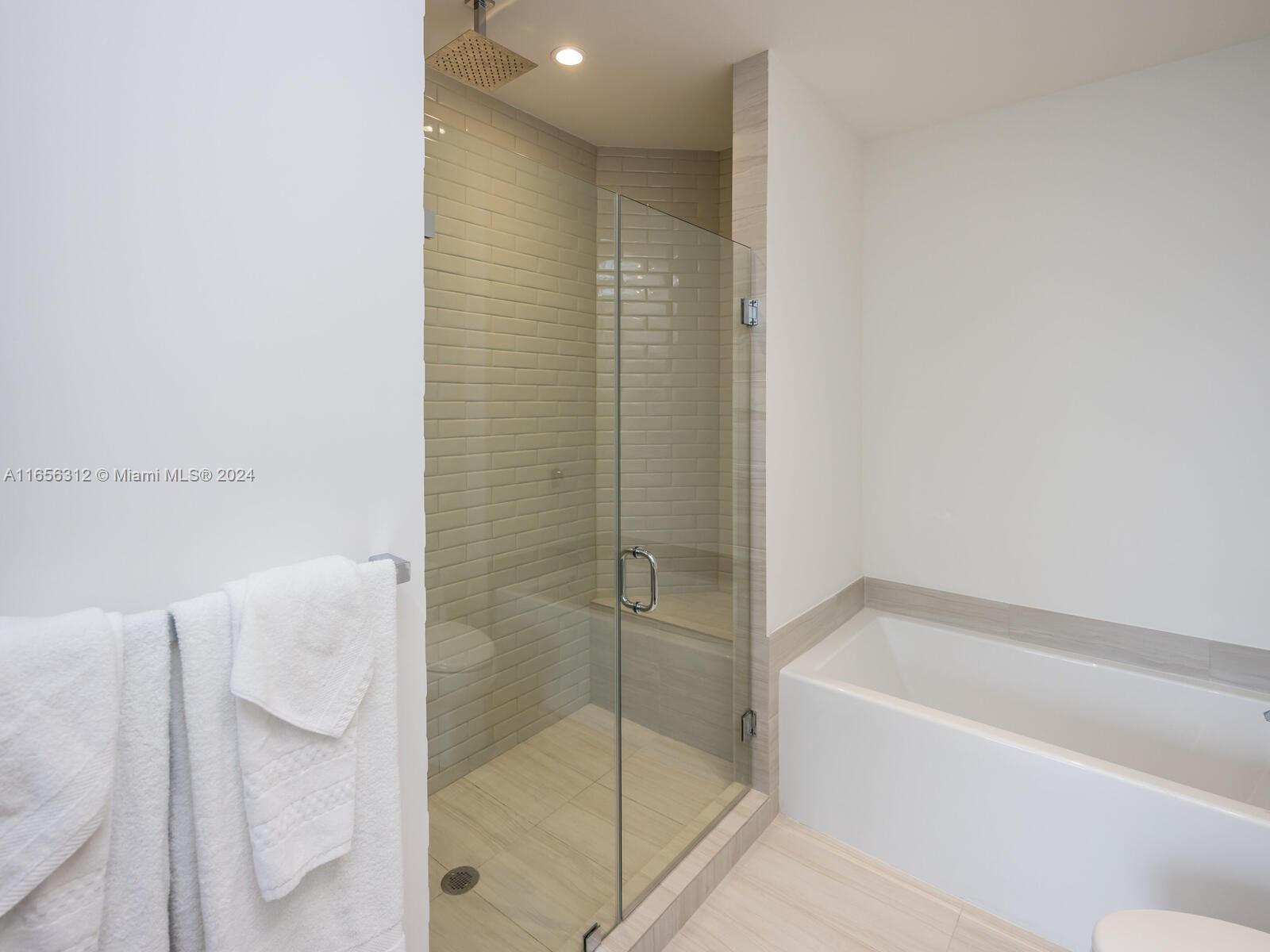 4010 SOUTH OCEAN CONDO - Residential