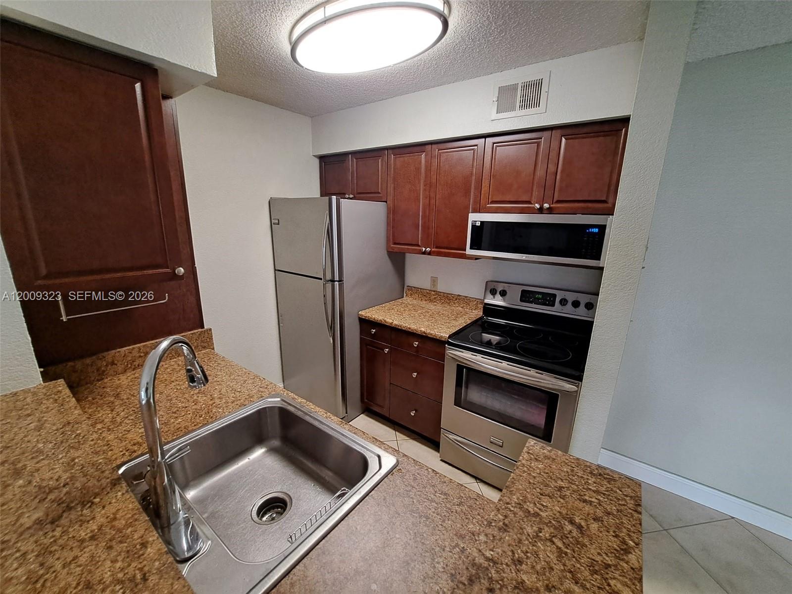2796 S University Dr 2106