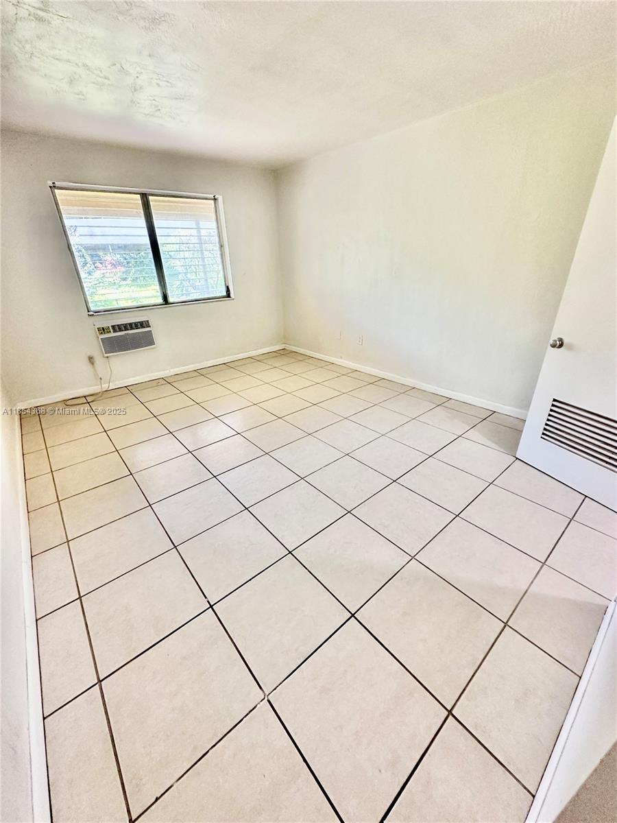 30 Park Dr A12