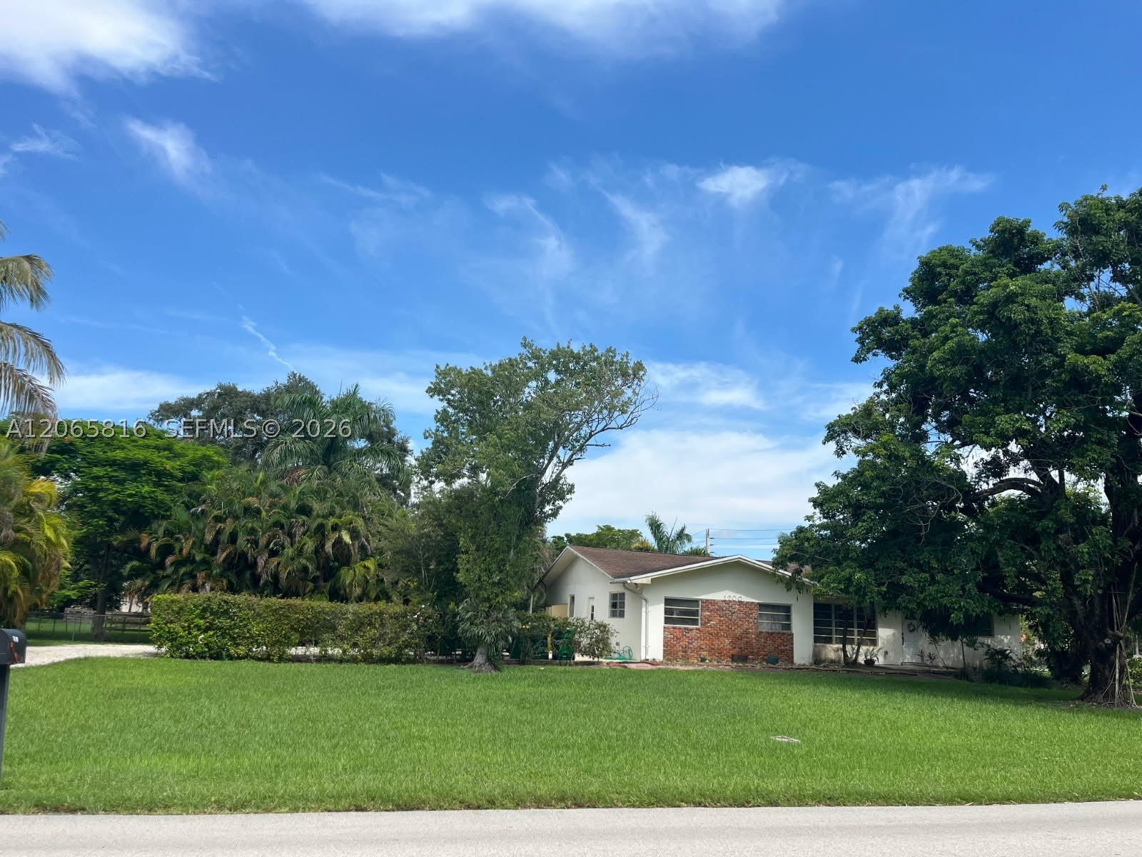 1200 NW 118th Ave