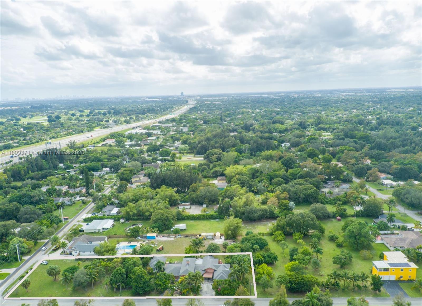 PLANTATION - Residential