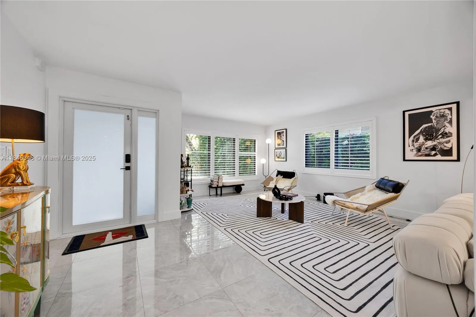 Coral Gables, Florida 33134, United States, 5 Bedrooms Bedrooms, ,3 BathroomsBathrooms,Residential,Active,178230