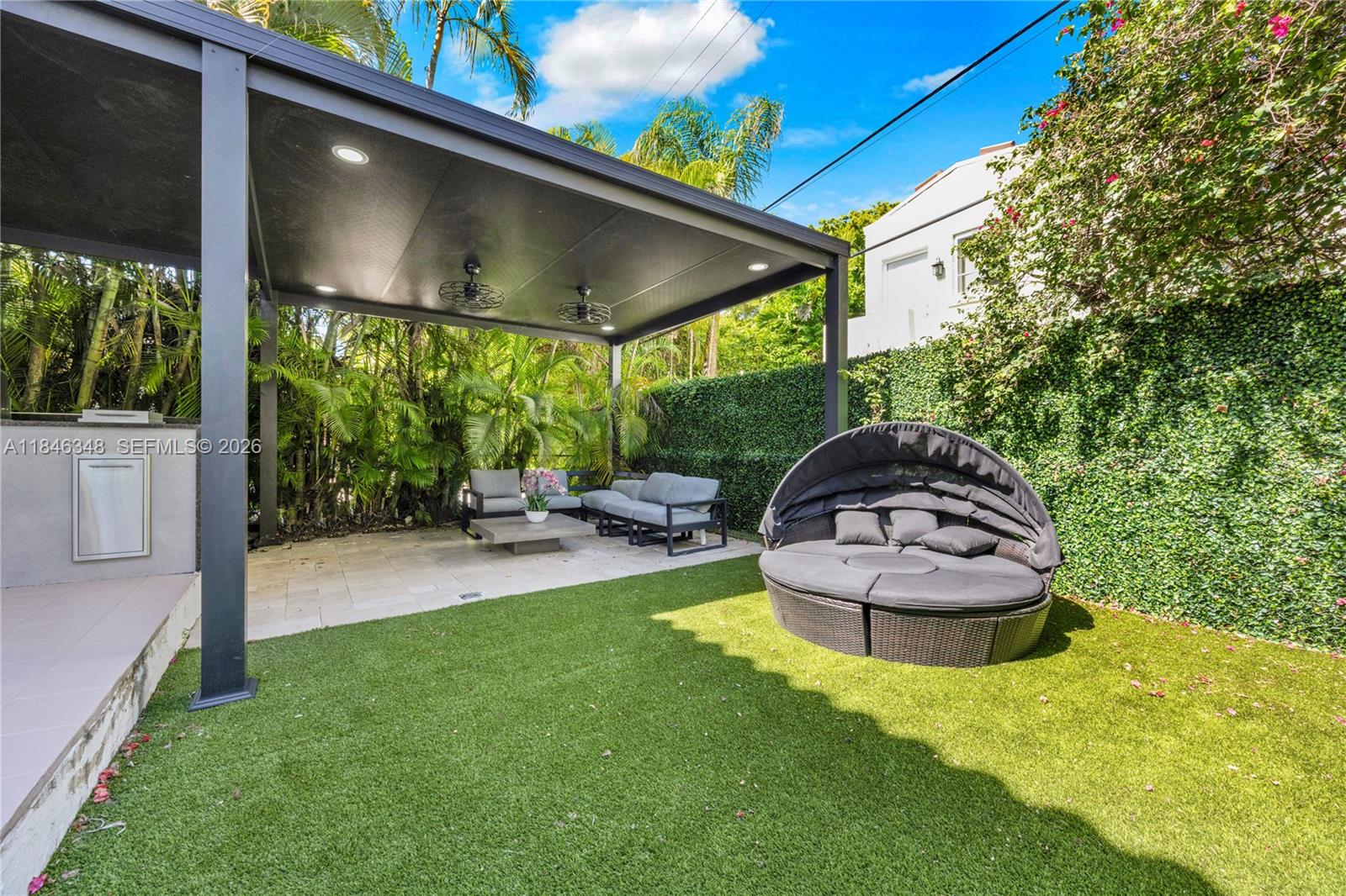 GRANADA PLACE AMD PL - Residential