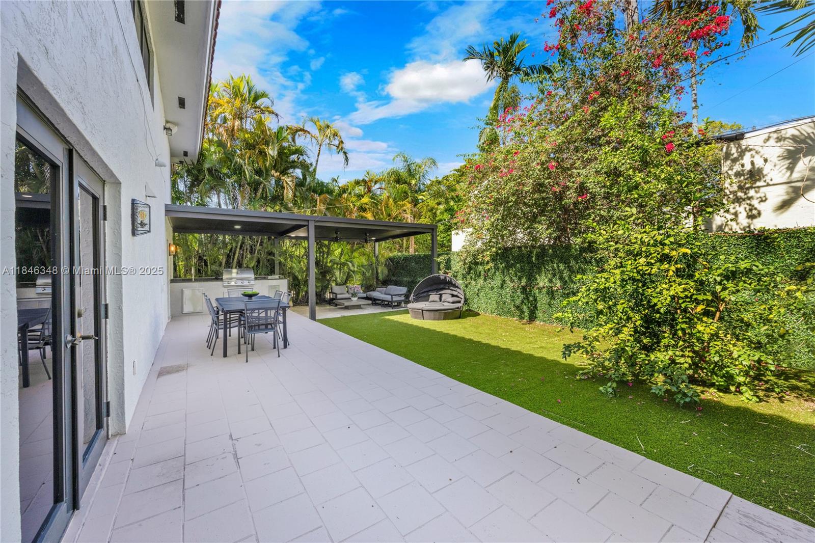 GRANADA PLACE AMD PL - Residential