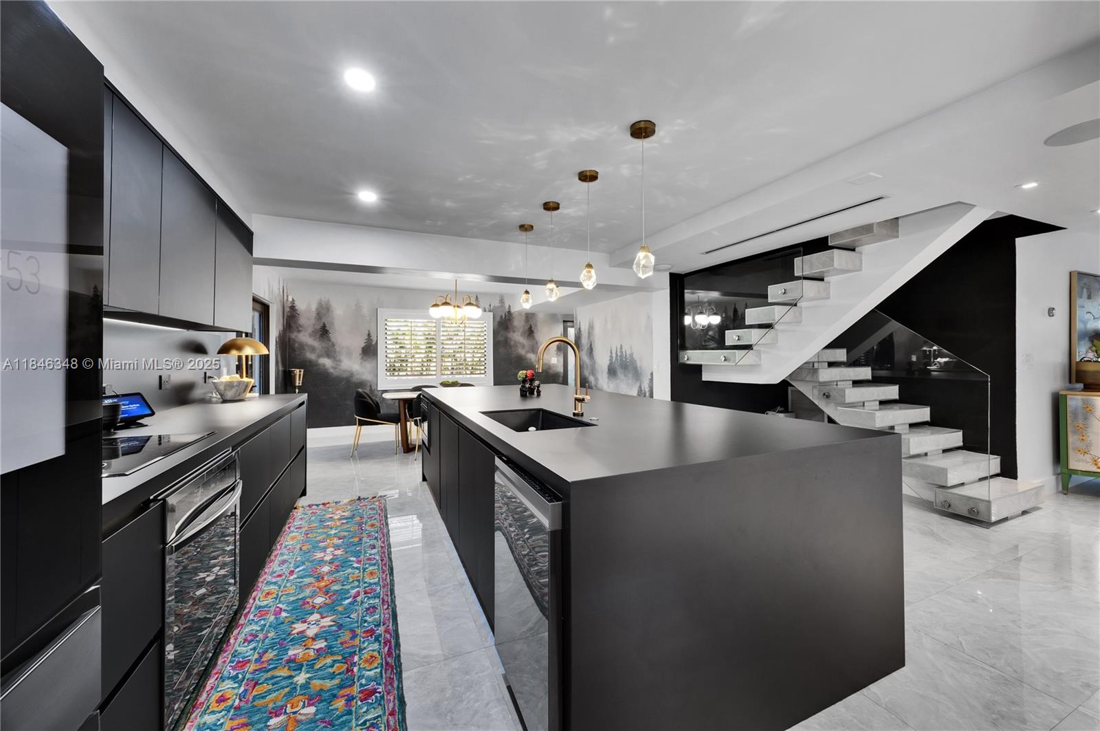 GRANADA PLACE AMD PL - Residential