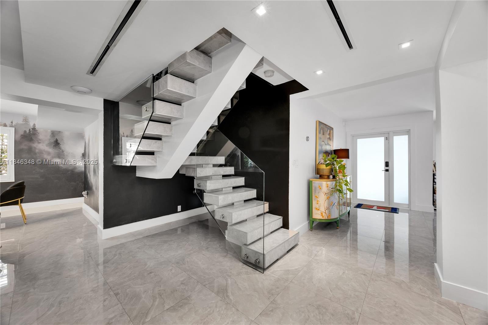 GRANADA PLACE AMD PL - Residential