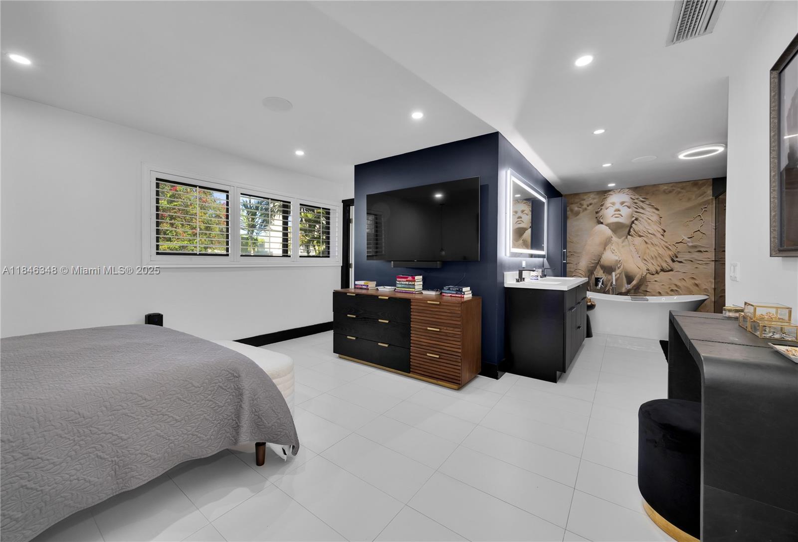 GRANADA PLACE AMD PL - Residential