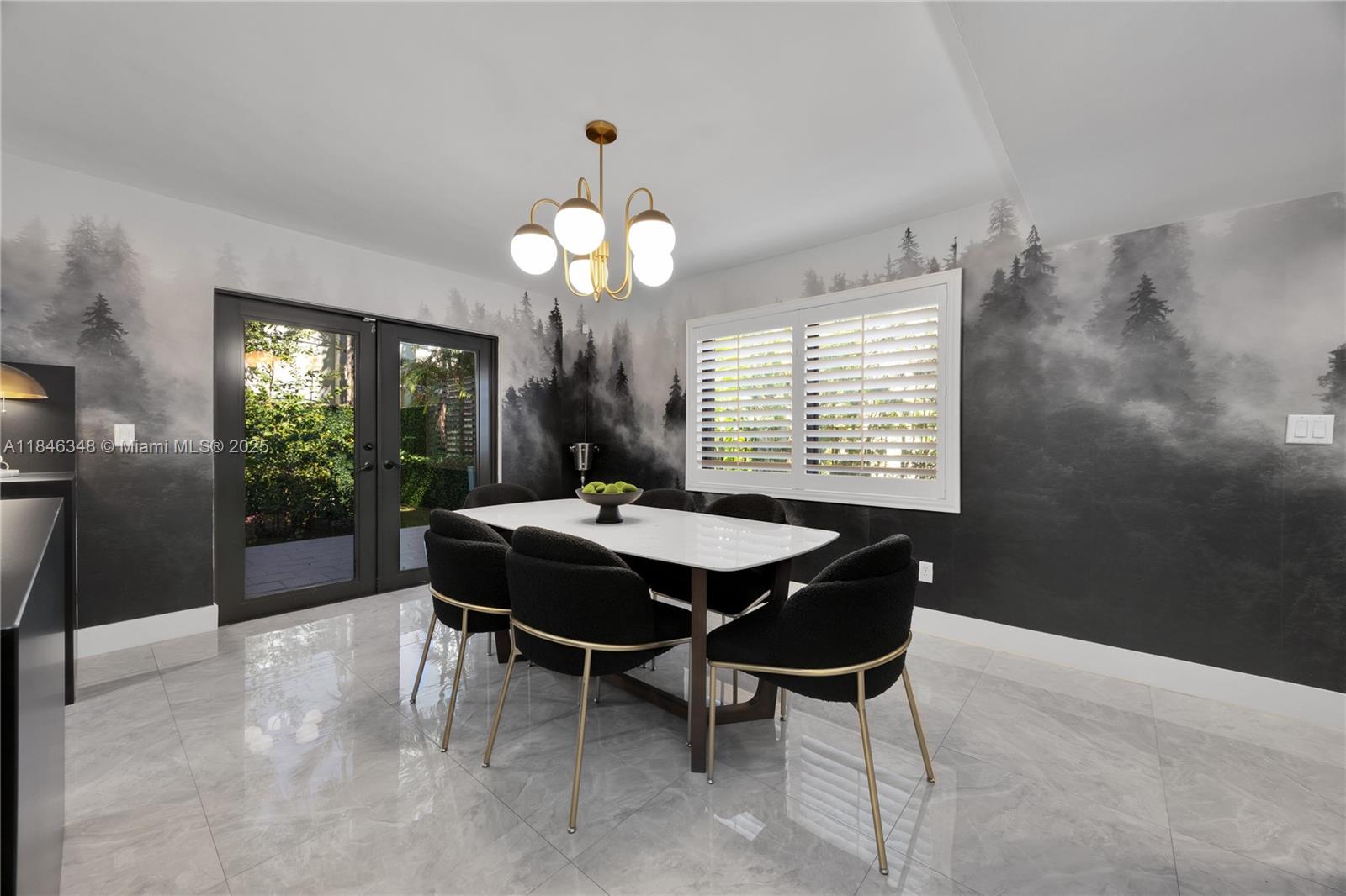 GRANADA PLACE AMD PL - Residential