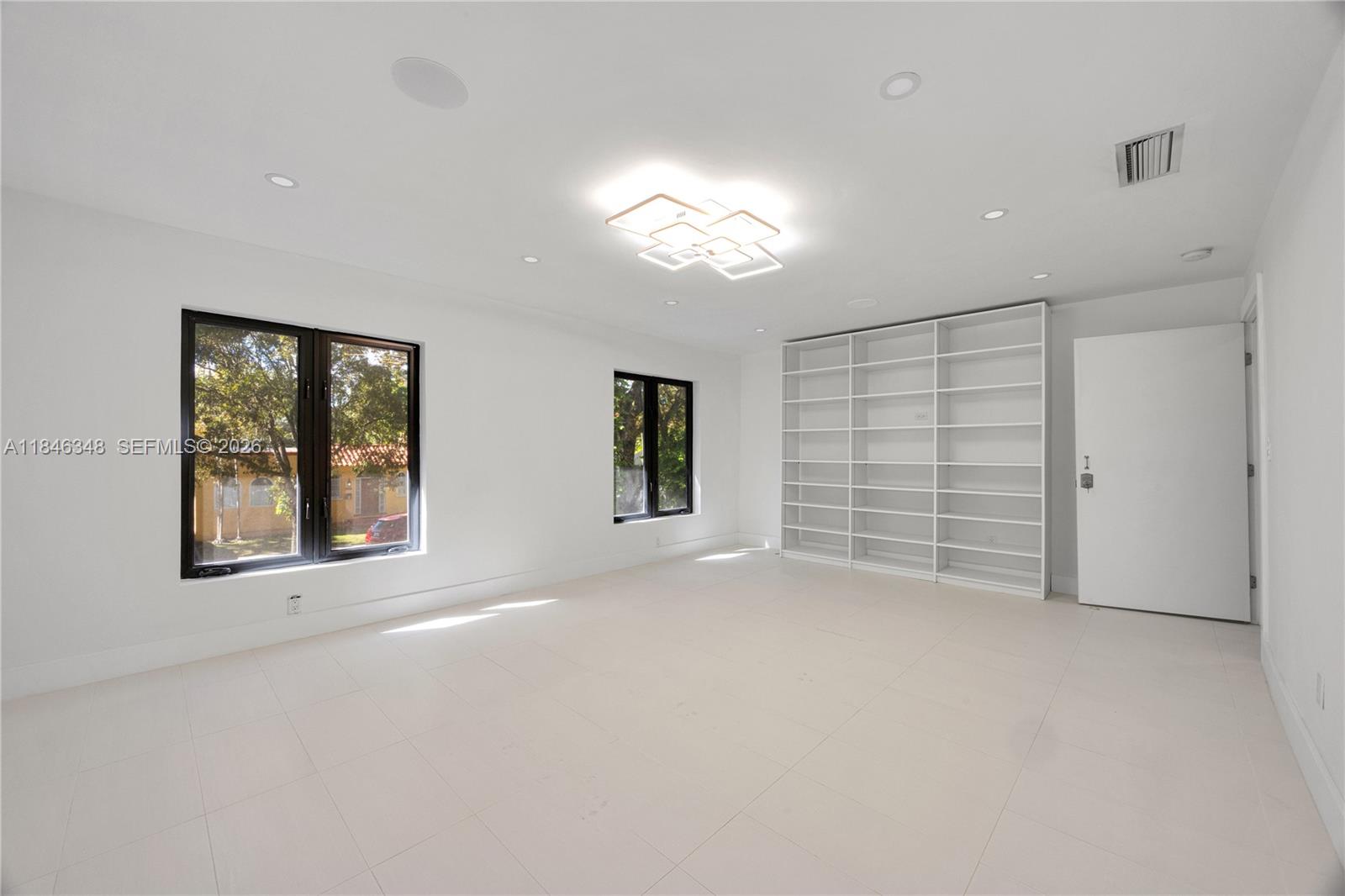 GRANADA PLACE AMD PL - Residential