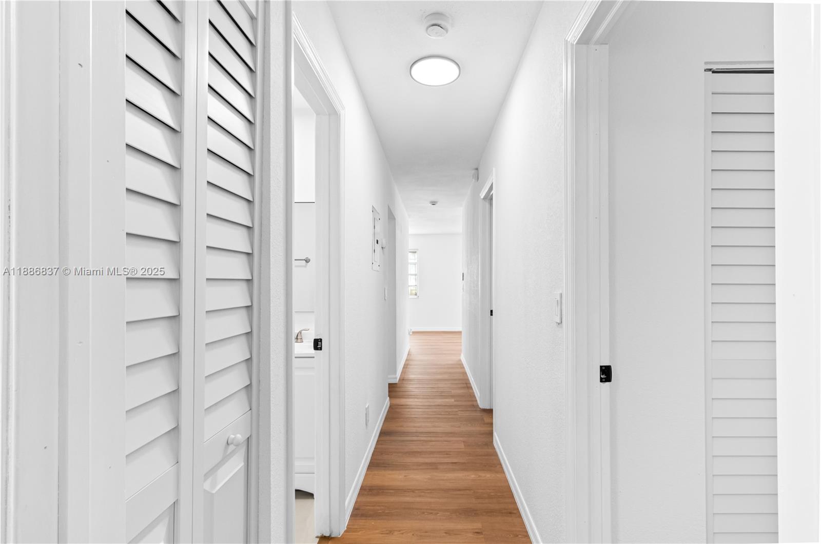 TOWN OF MODELO (DANIA) B- - Residential