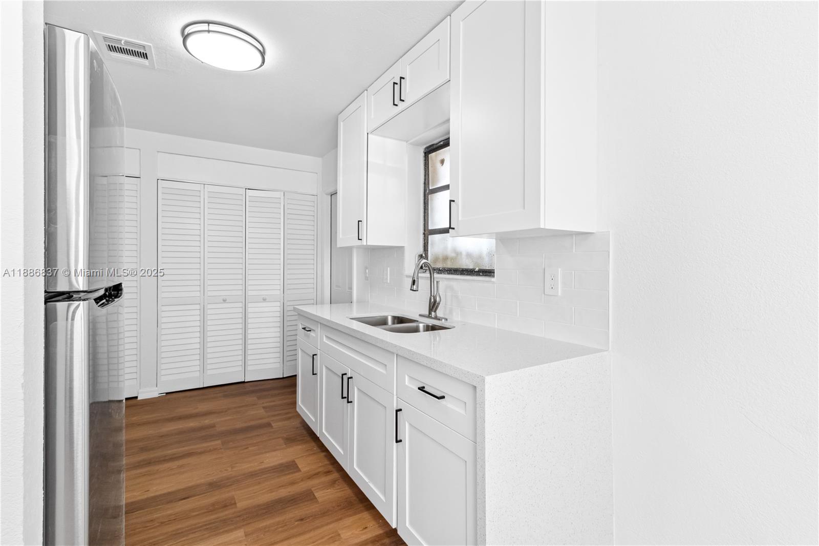 TOWN OF MODELO (DANIA) B- - Residential