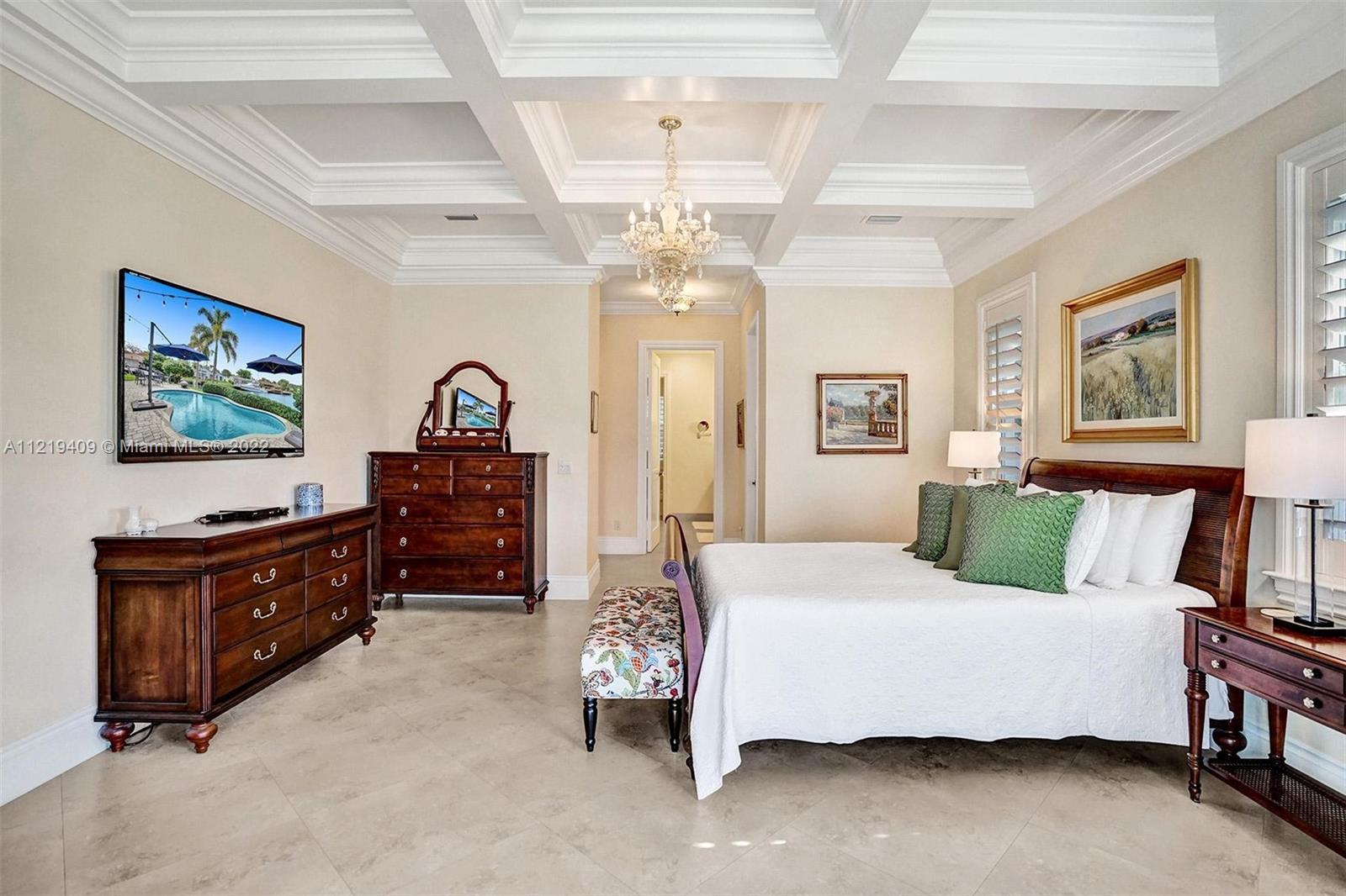 VENETIAN ISLES 2ND SEC - Residential