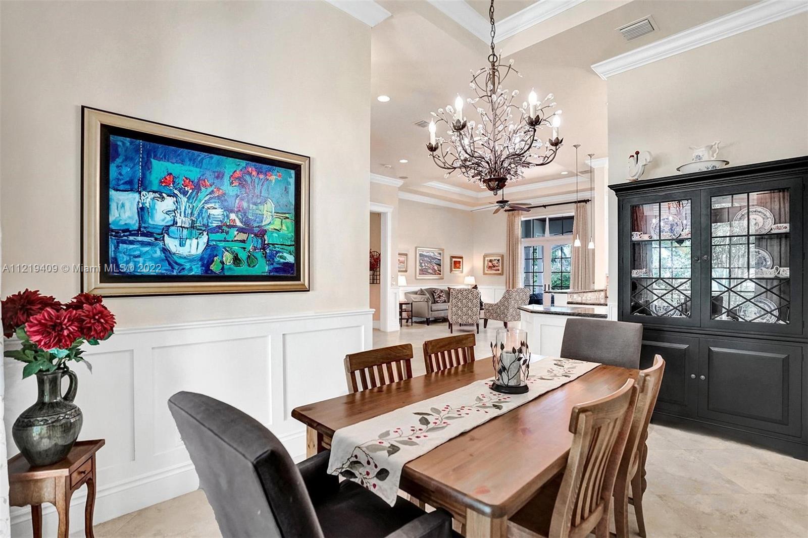 VENETIAN ISLES 2ND SEC - Residential