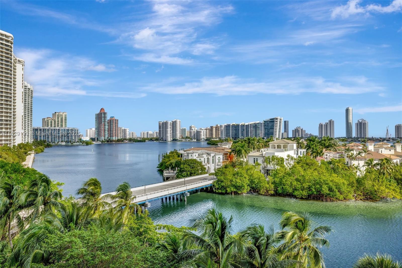 4000 ISL BLVD WILLIAMS IS - Residential
