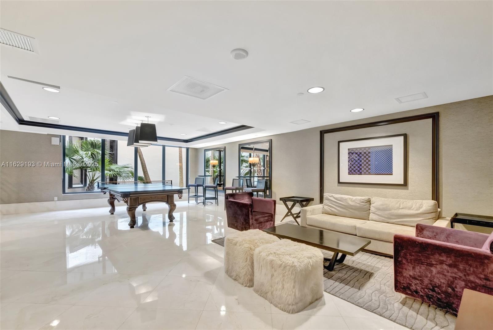 4000 ISL BLVD WILLIAMS IS - Residential