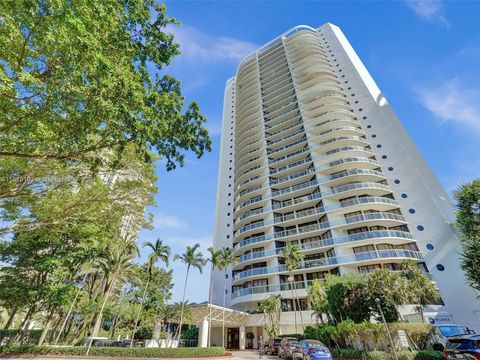 A home in Aventura