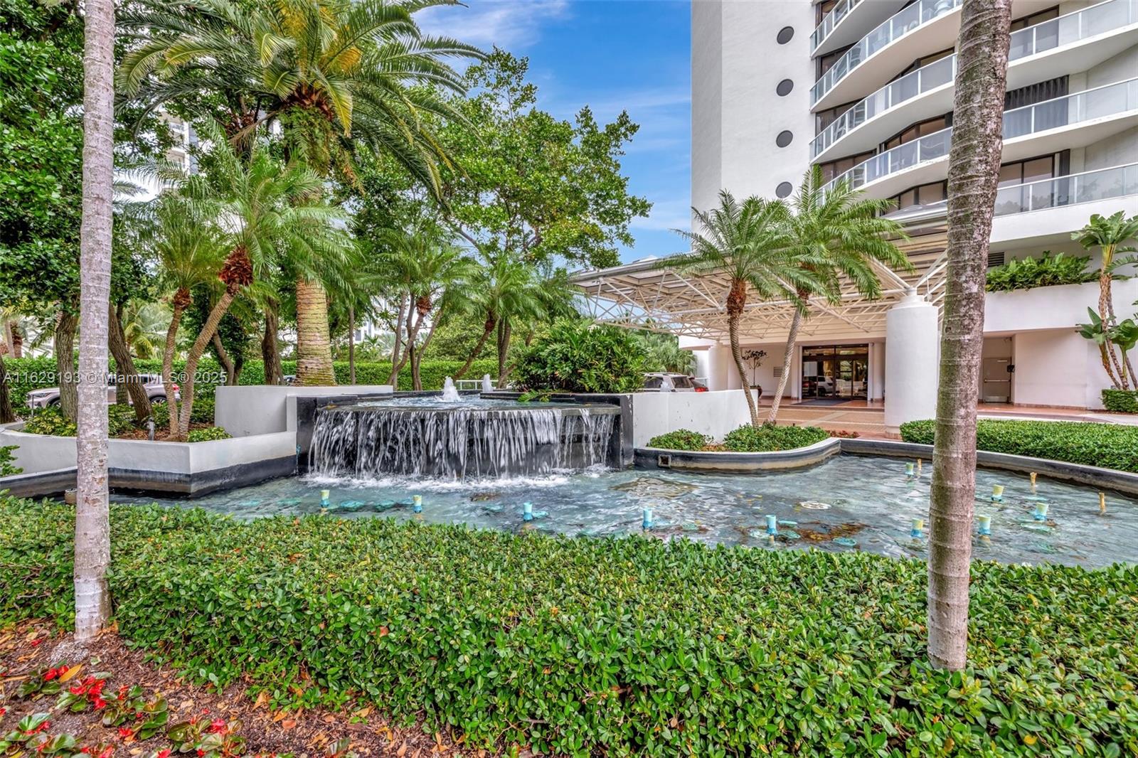 4000 ISL BLVD WILLIAMS IS - Residential