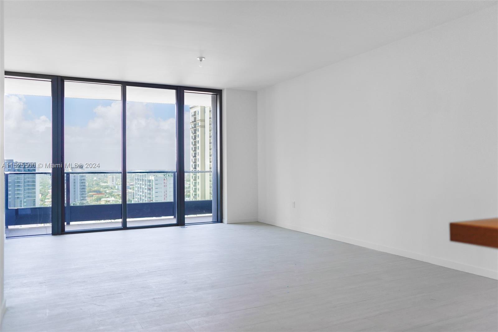 1000 Brickell Plaza 2808