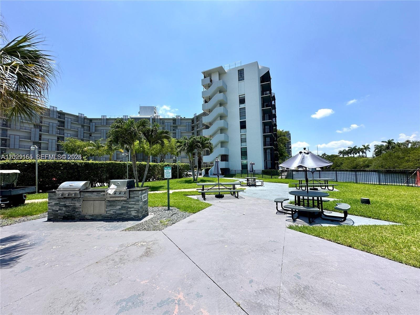 ENSENADA CONDO BLDG E-II - Residential