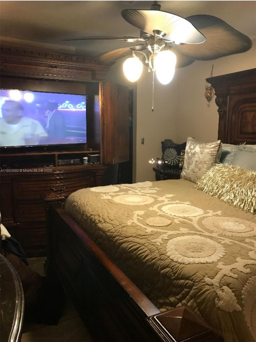 MIRAMAR CLUB CONDOMINIUM - Residential