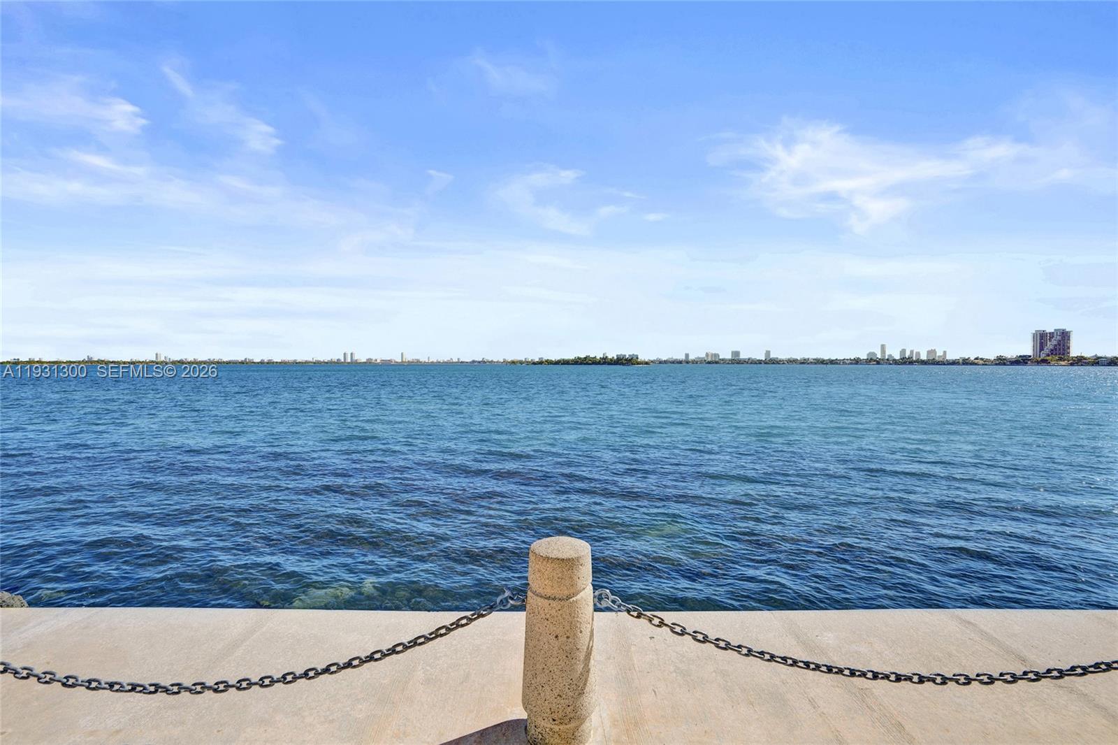 NEW WAVE CONDO - Residential