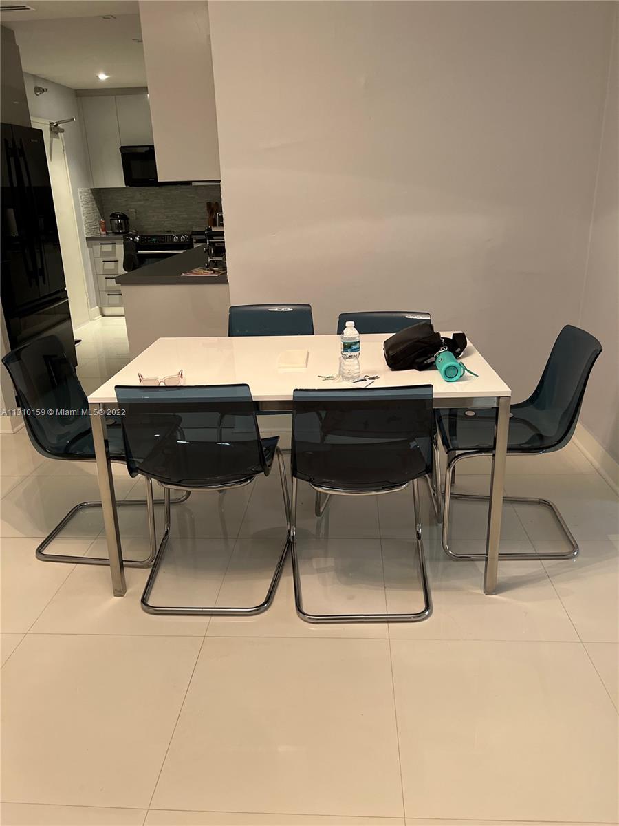 THE PLAZA OF BAL HARBOUR - Residential