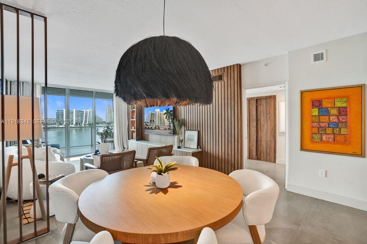 MARINA BAY CLUB CONDO HOT - Residential