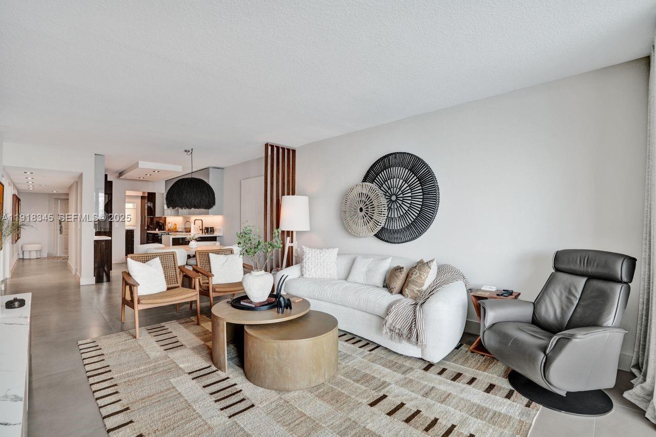 MARINA BAY CLUB CONDO HOT - Residential