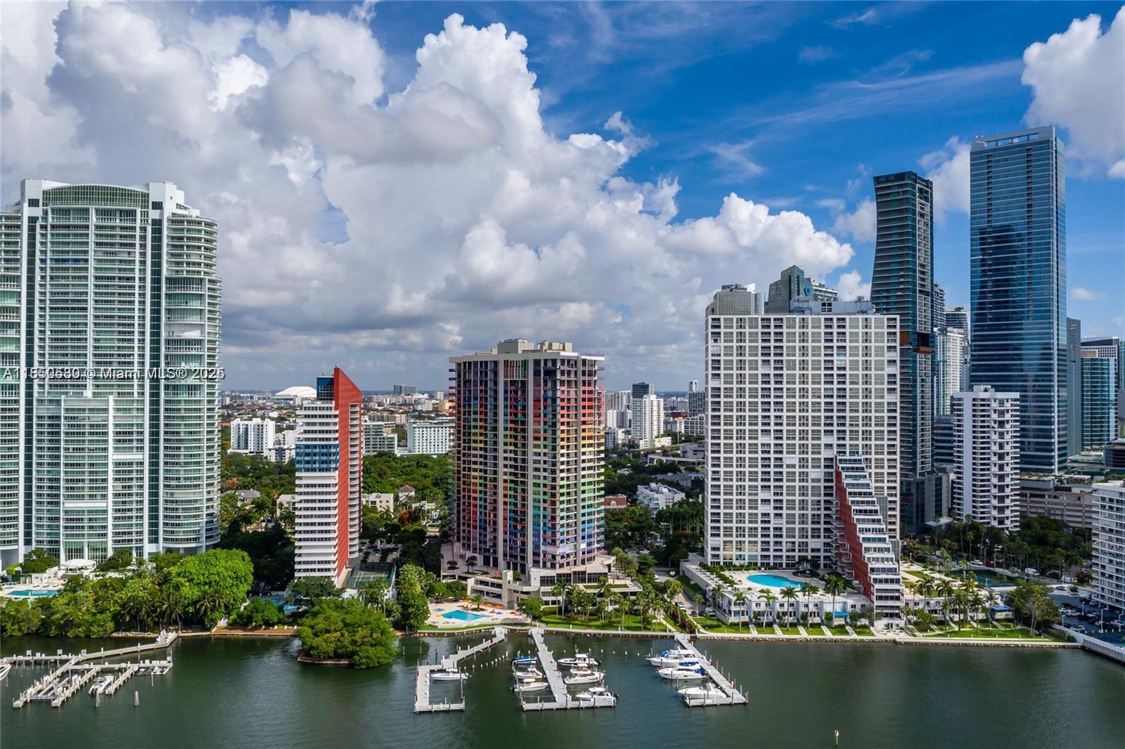 VILLA REGINA CONDO - Residential