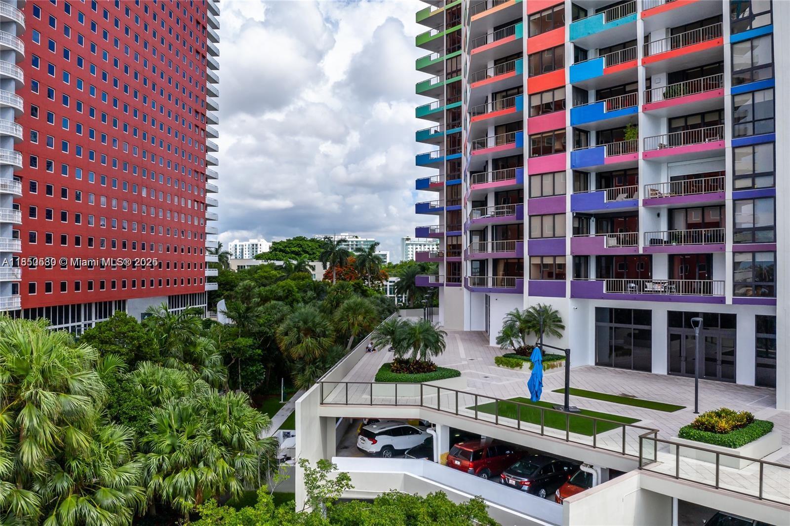 VILLA REGINA CONDO - Residential