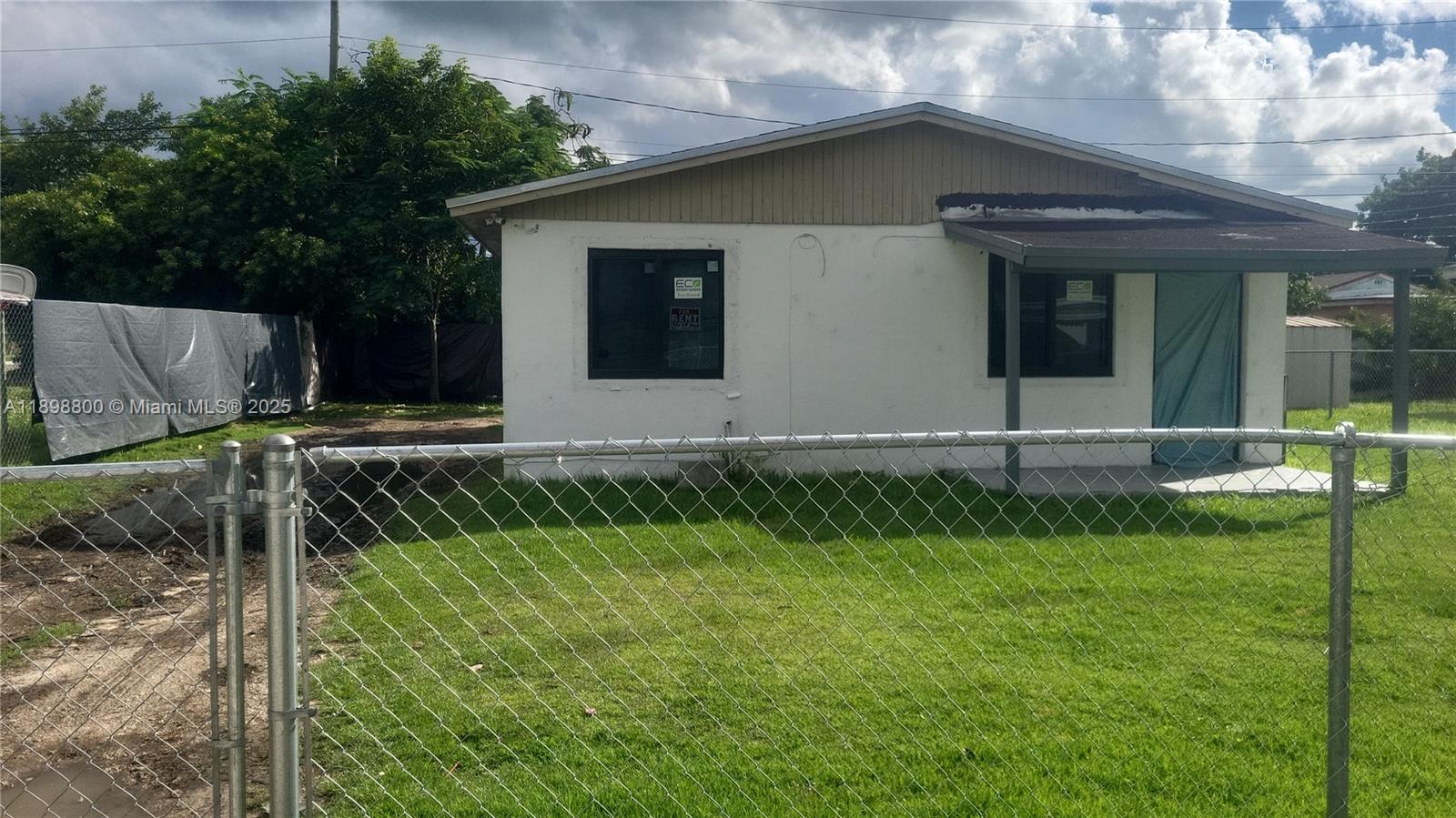 SUNNYLAND PARK NO 2 - Residential Lease