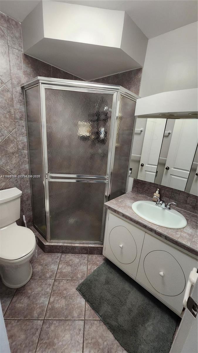 ASHLEY HALL CONDO - Residential