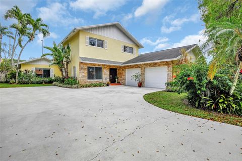 1780 SW 51st Ter Plantation FL 33317