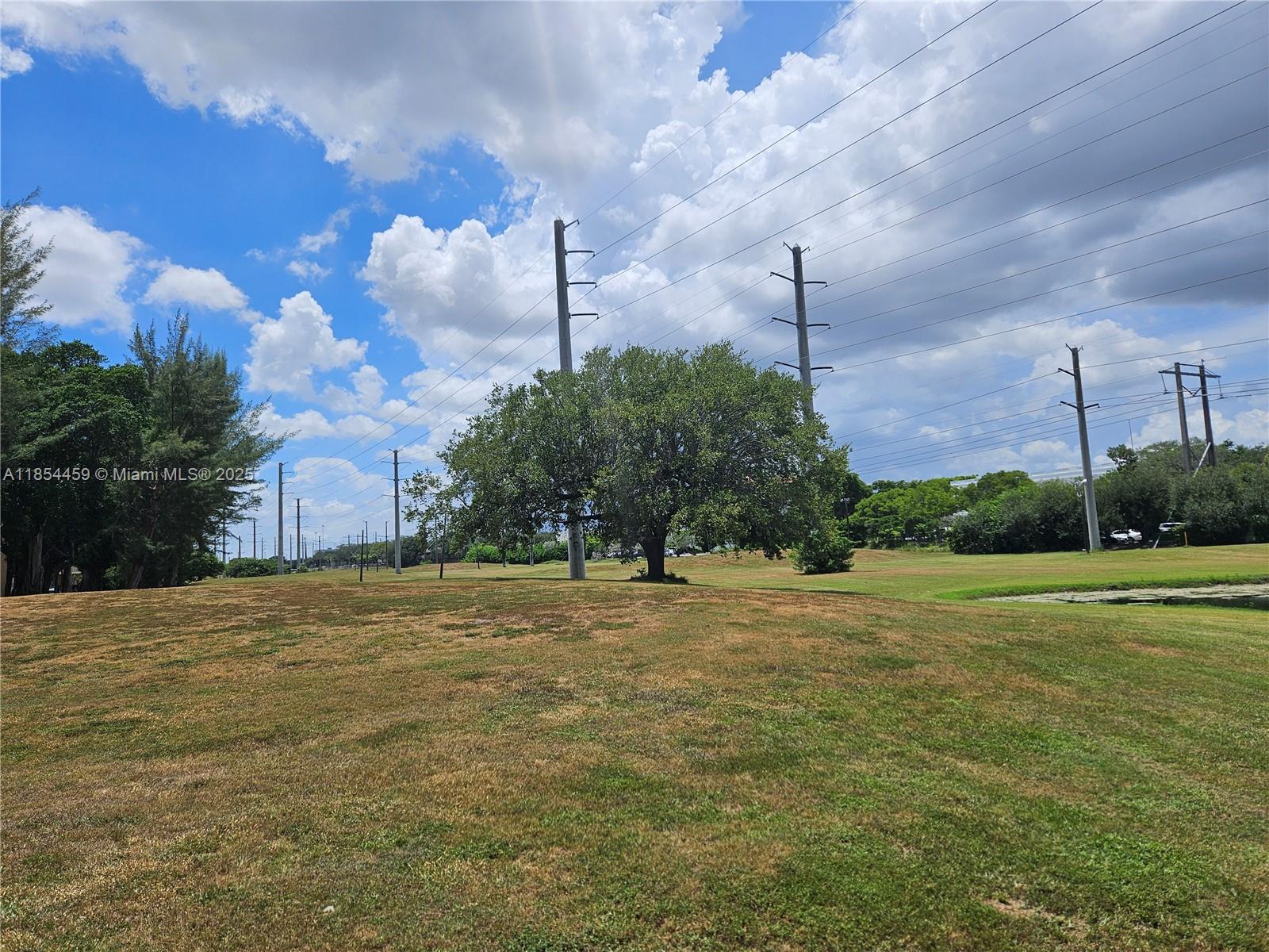 VILLAS OF MIAMI LAKES CON - Residential Lease