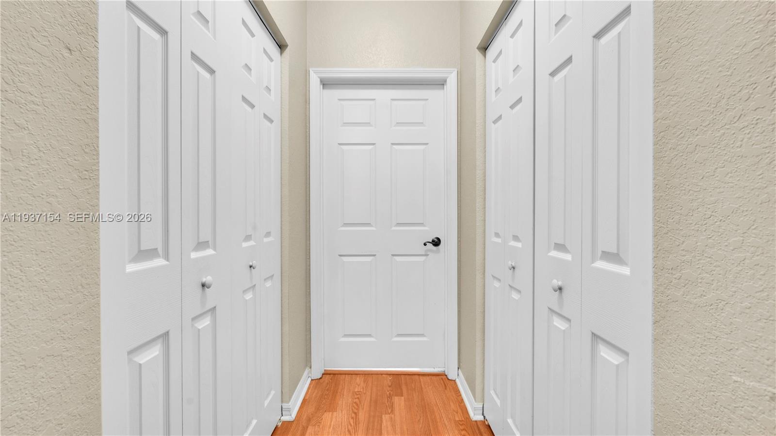 BANYAN BAY CONDO - Residential