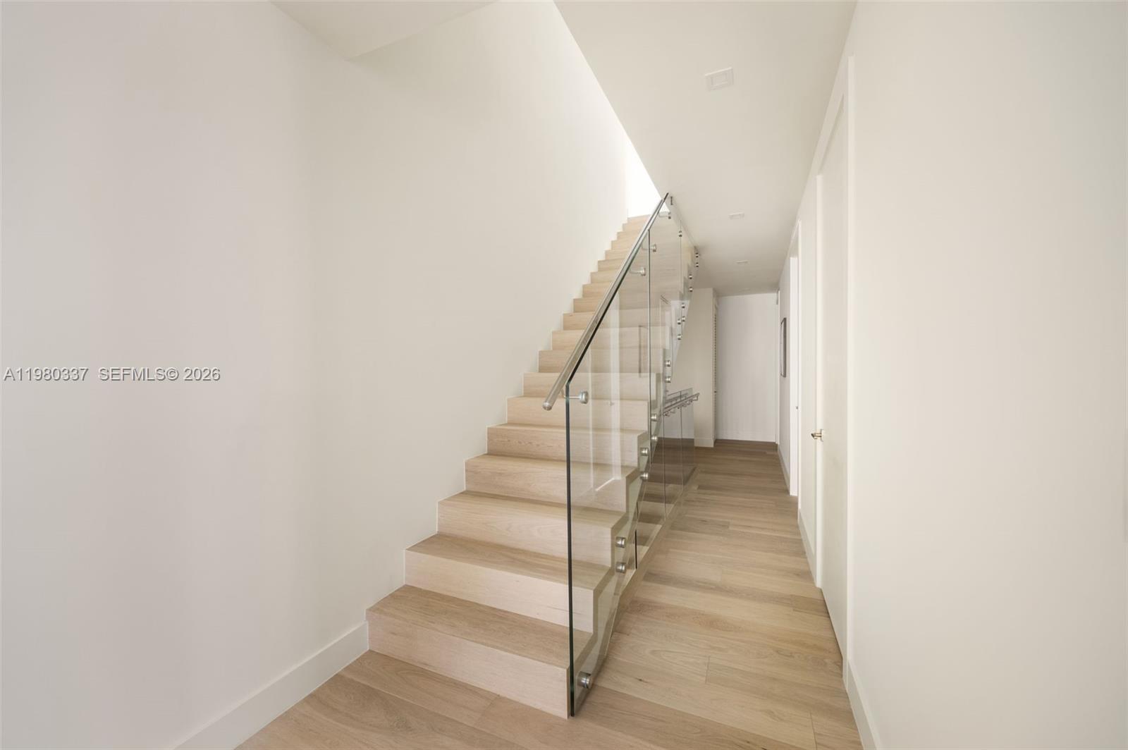 PALMHURST - Residential