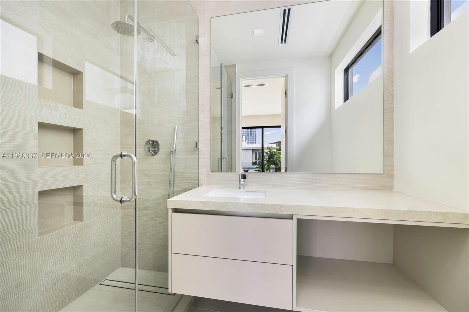 PALMHURST - Residential