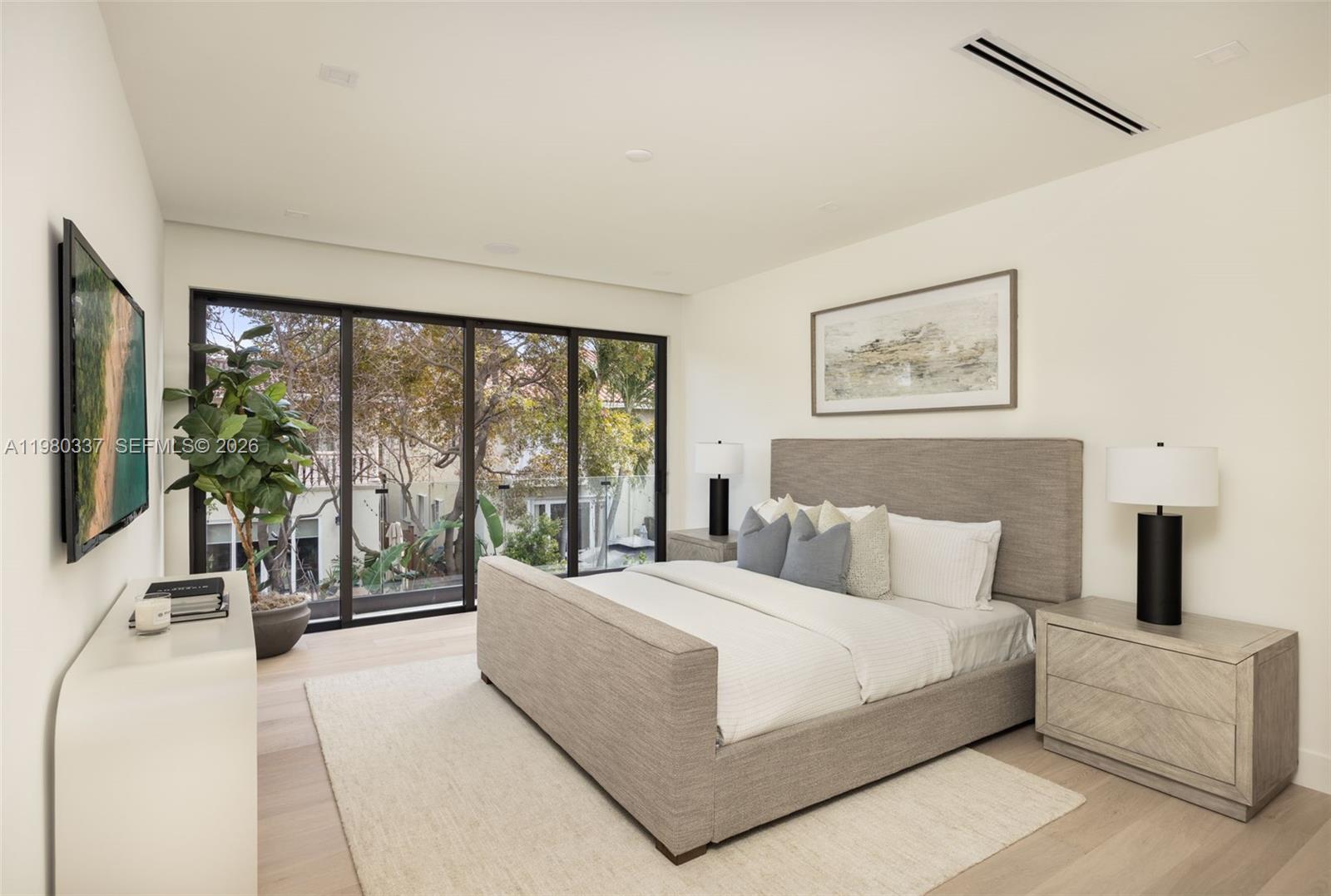 PALMHURST - Residential