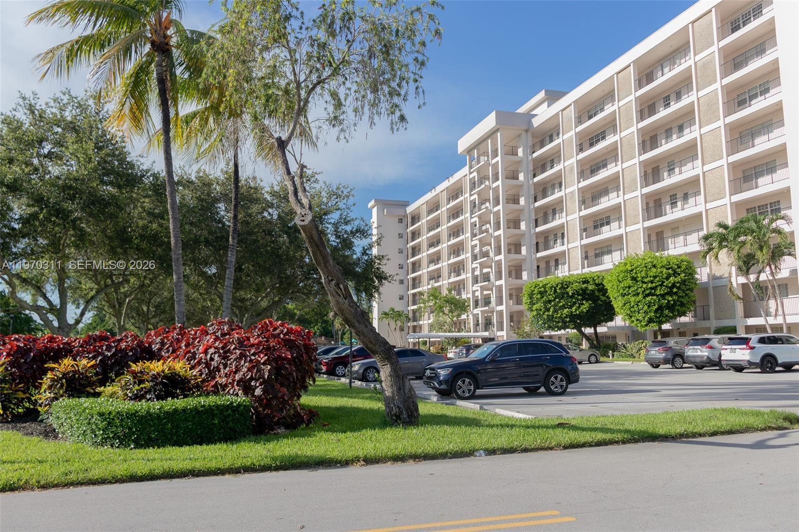 NO 12 PALM-AIRE COUNTRY C - Residential
