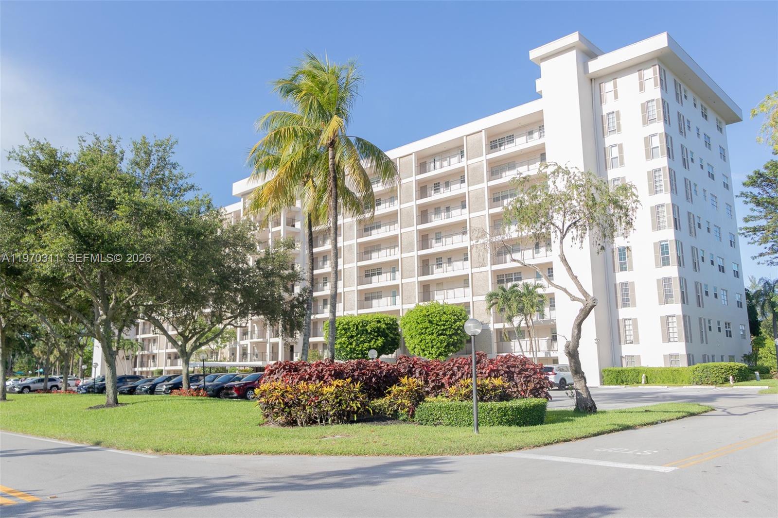 NO 12 PALM-AIRE COUNTRY C - Residential