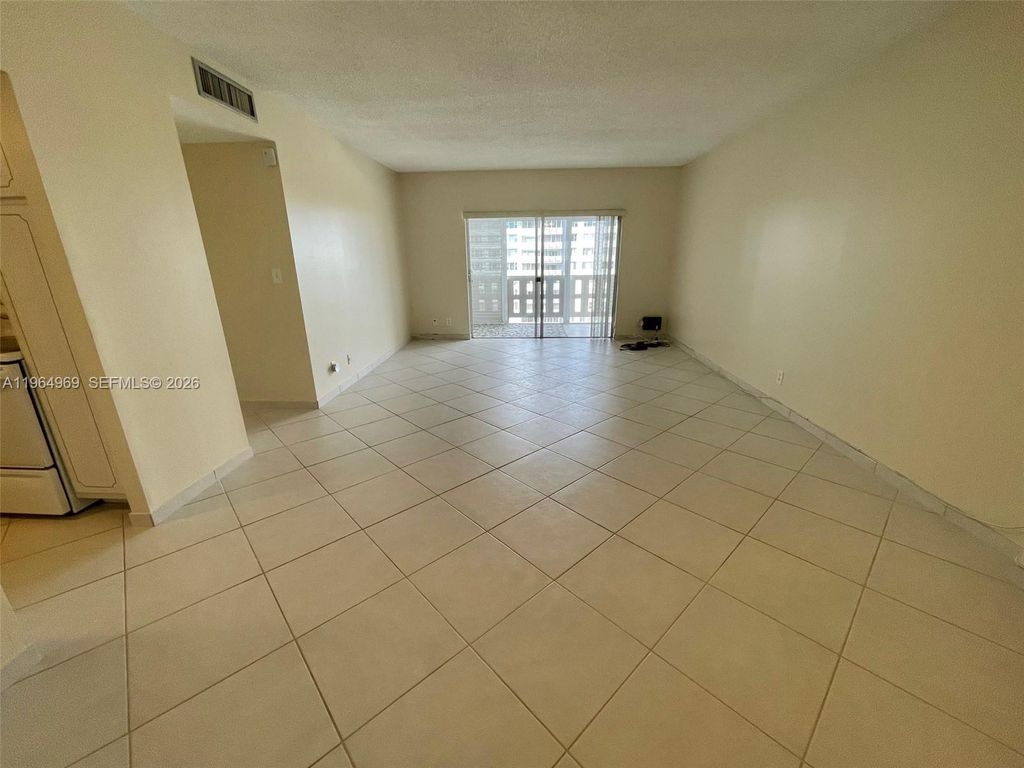 Photo of 4330 Hillcrest Dr #716, Hollywood, FL 33021 (MLS # A11964969)