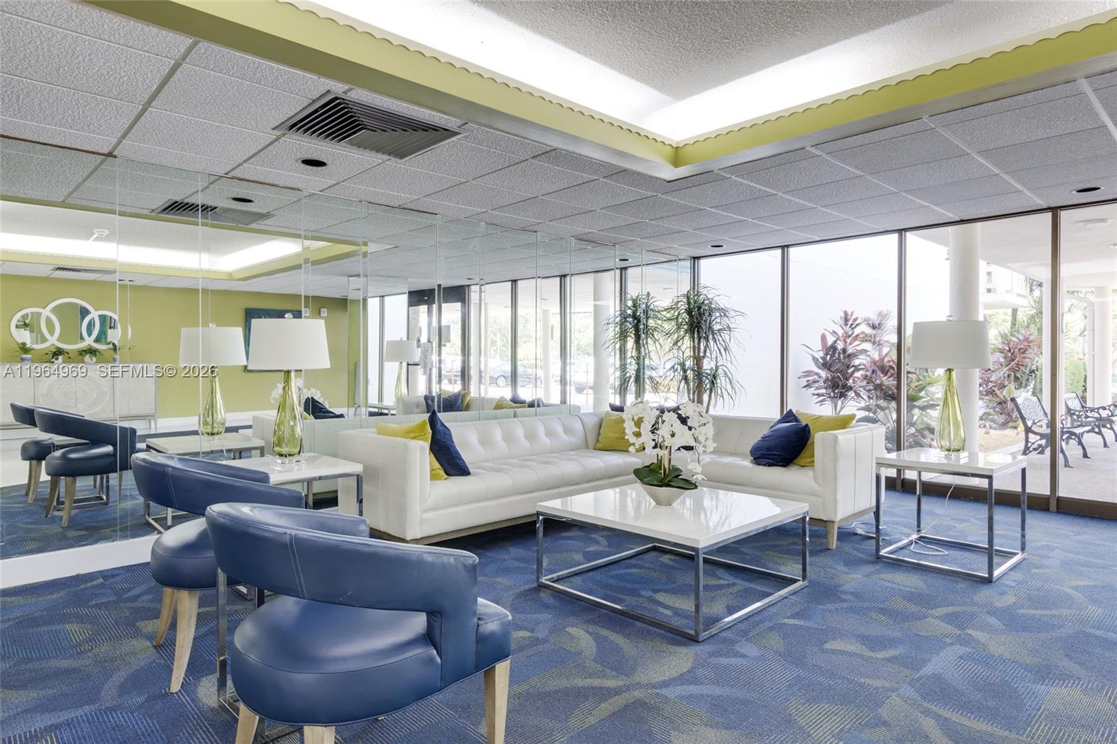 HILLCREST EAST NO 23 COND - Residential