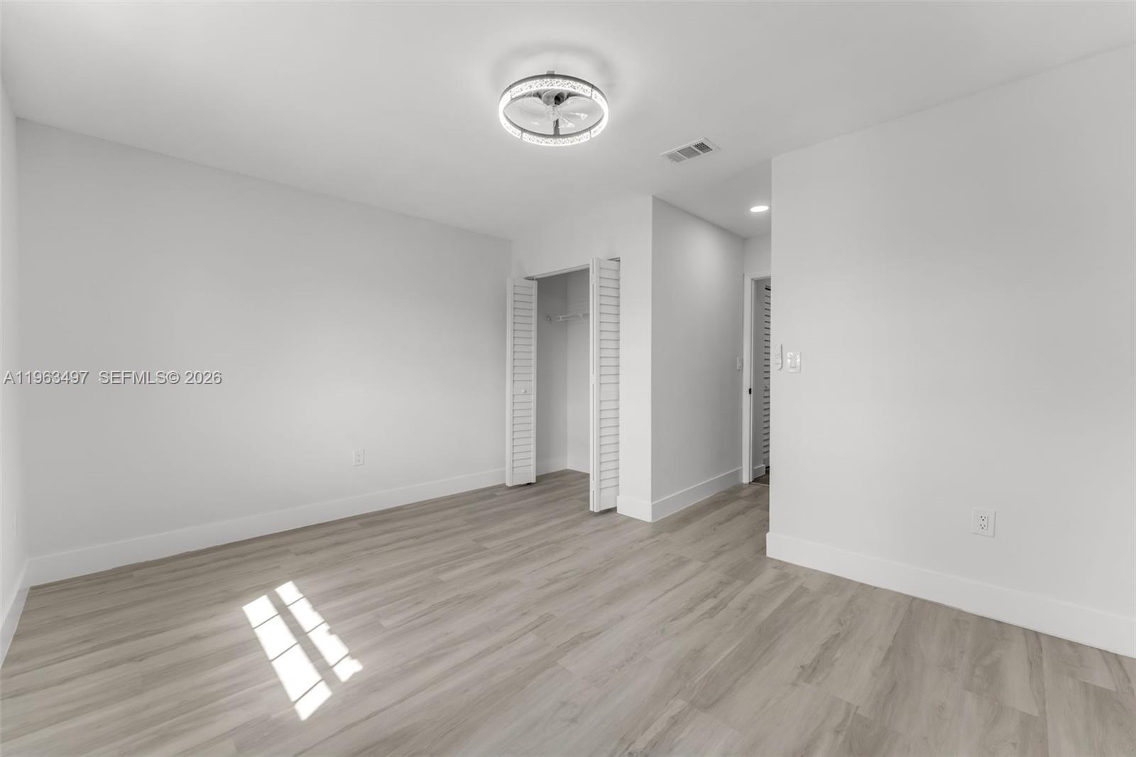 SOUTH LAKES VILLAGE II CO - Residential