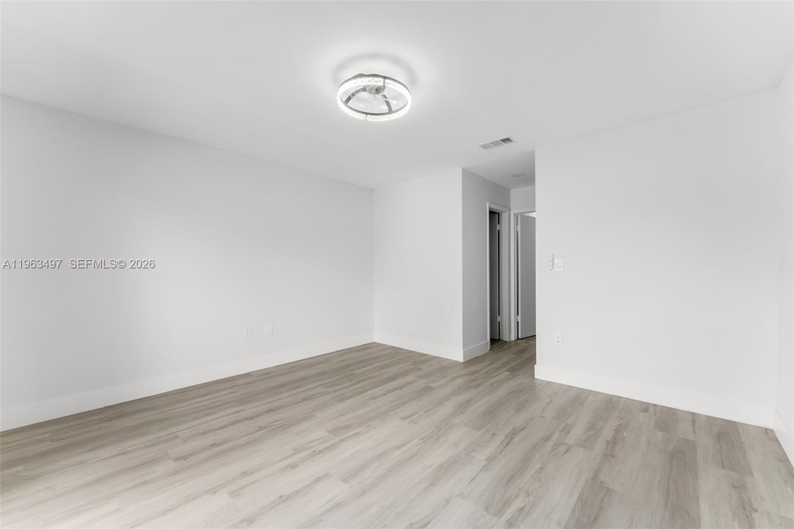 SOUTH LAKES VILLAGE II CO - Residential