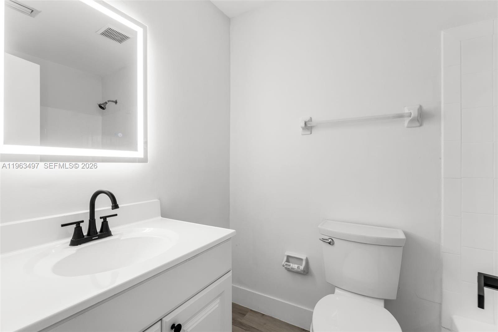 SOUTH LAKES VILLAGE II CO - Residential